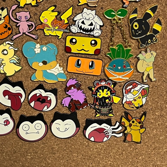 Pokemon Charmander Squirtle Pin Choice Pins Charizard Streetwear Hats Hat Brooch - Picture 10 of 12